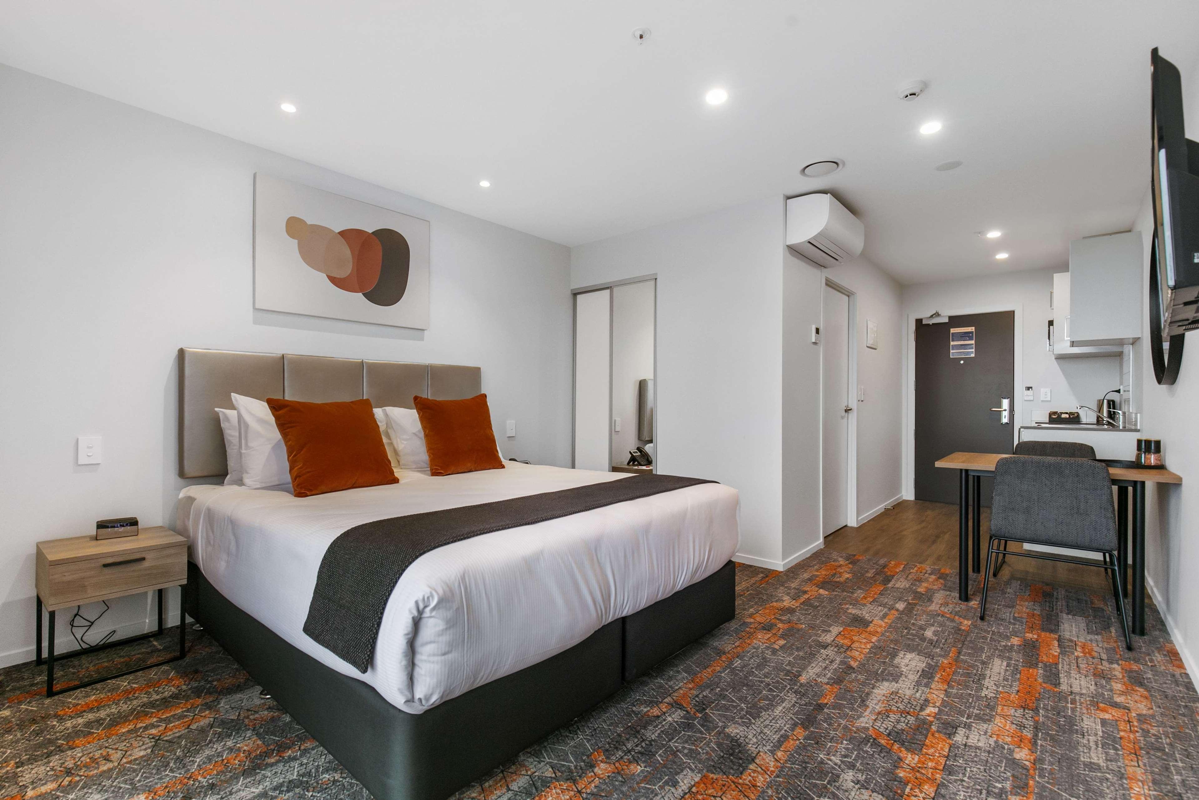 Ramada By Wyndham Newmarket אוקלנד מראה חיצוני תמונה