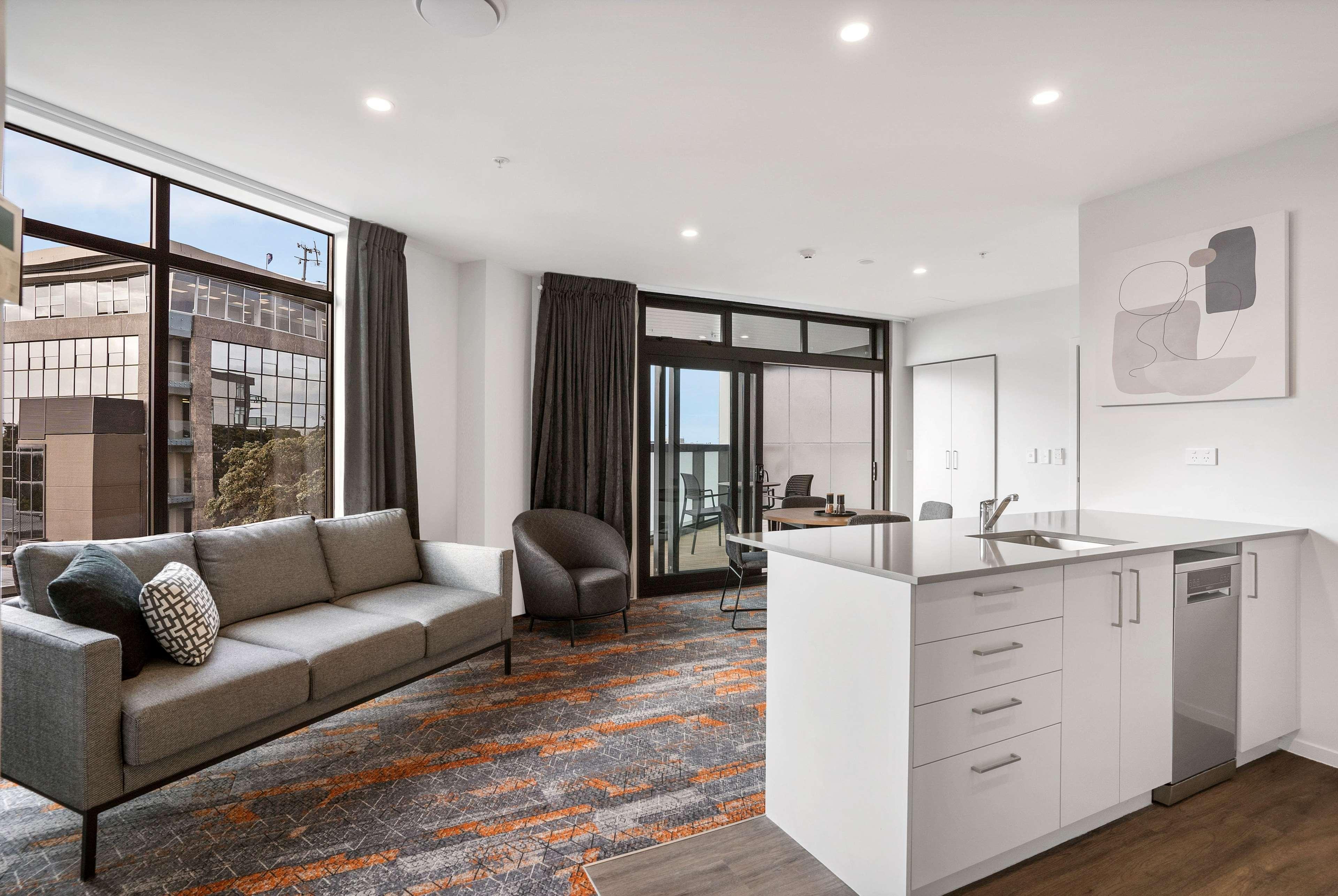 Ramada By Wyndham Newmarket אוקלנד מראה חיצוני תמונה