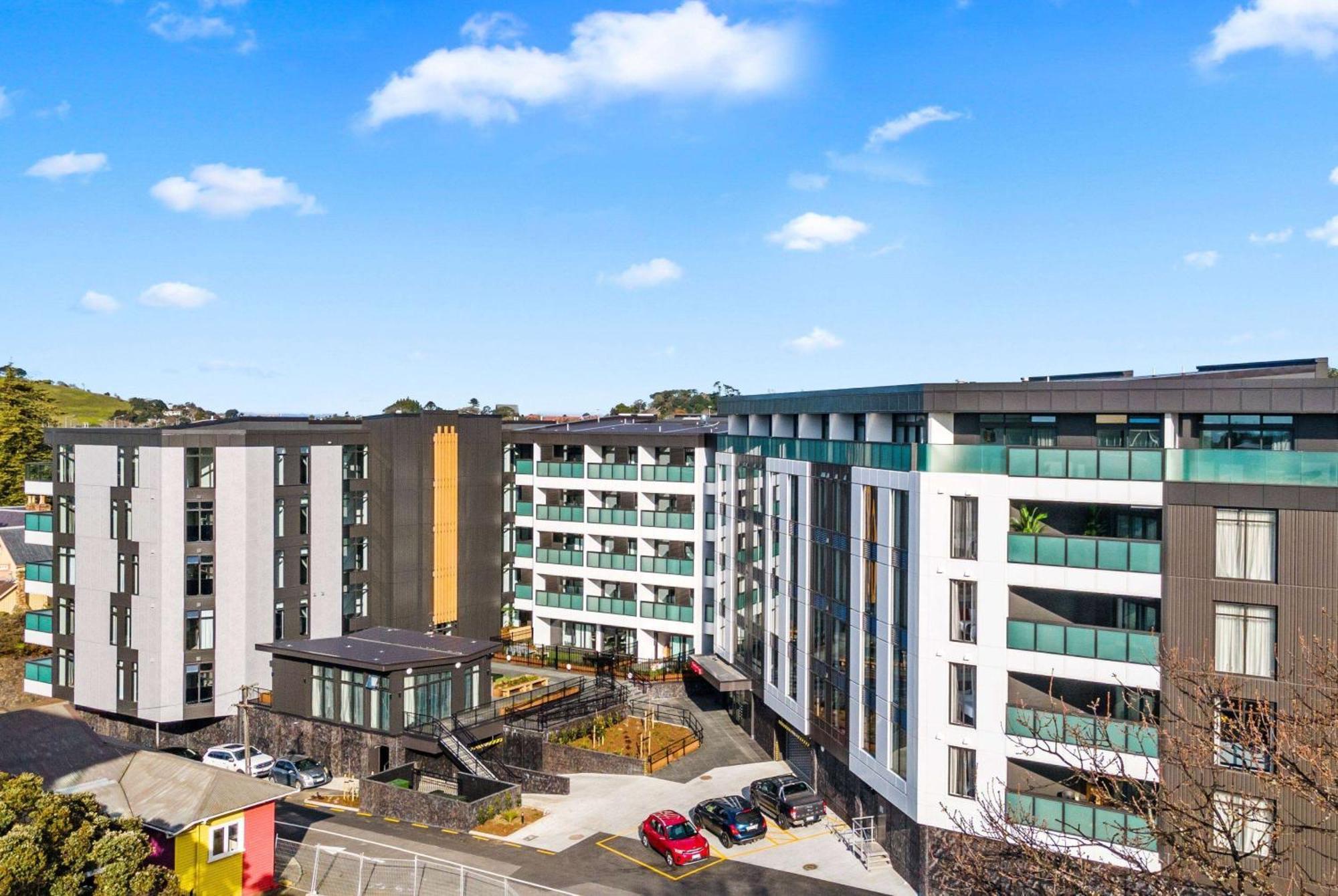 Ramada By Wyndham Newmarket אוקלנד מראה חיצוני תמונה